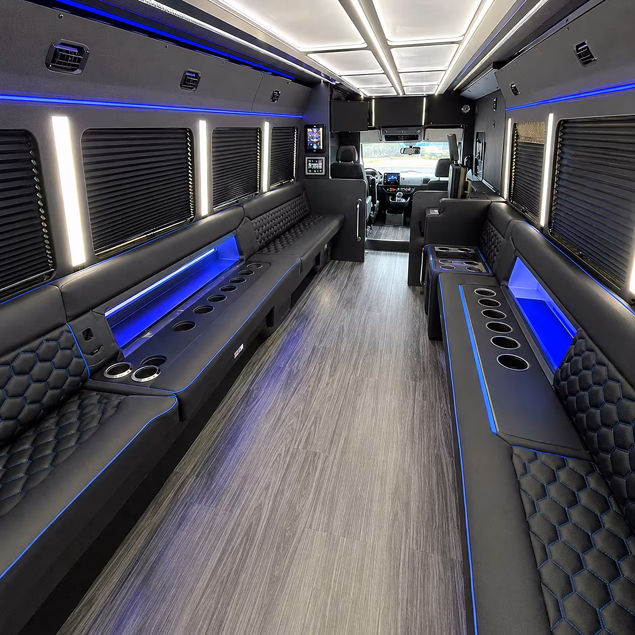 Salem Birthday, Sweet 16, & Quinceañera Transportation onboard seating
