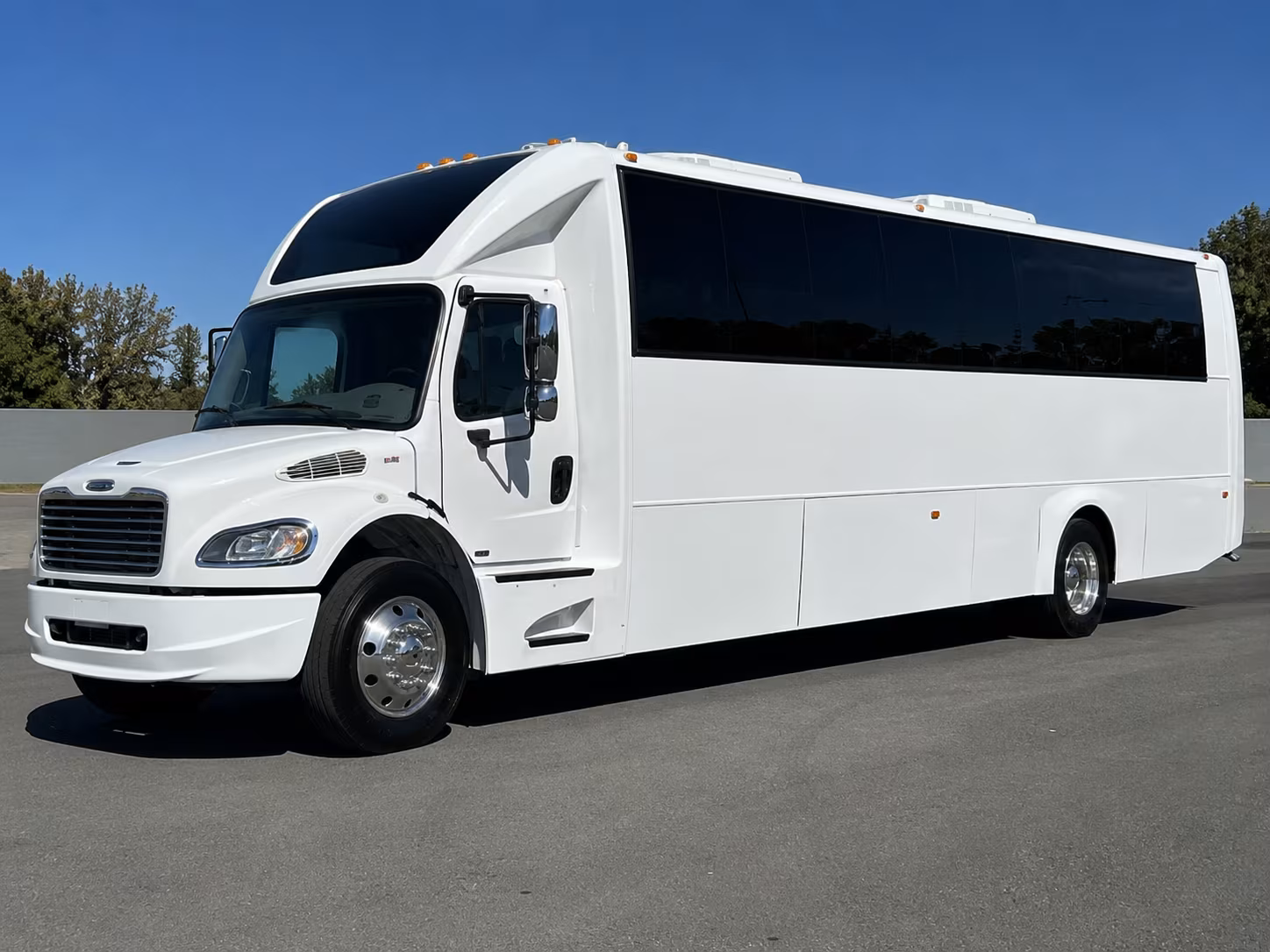 Salem Sporting Event Transportation party bus exterior