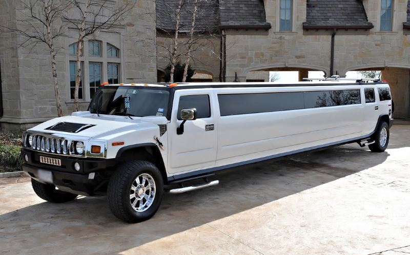 Salem 20 Passenger Limo